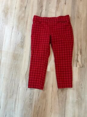 croft & barrow Red Plaid Pull-On women’s size 10 Capri pants